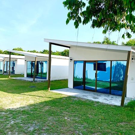 Homestay Resort Koh Rong Sanloem สีหนุวิลล์ ภายนอก รูปภาพ