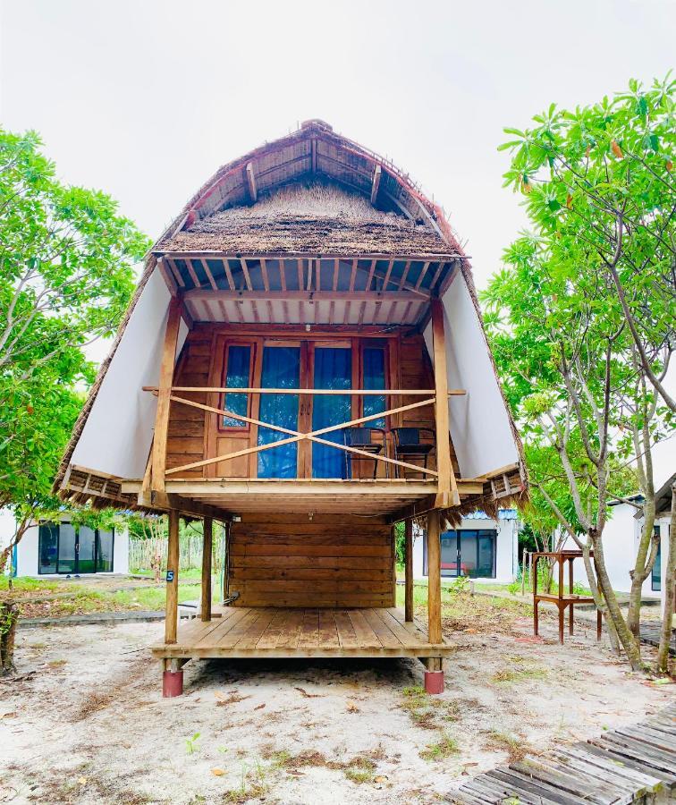 Homestay Resort Koh Rong Sanloem สีหนุวิลล์ ภายนอก รูปภาพ